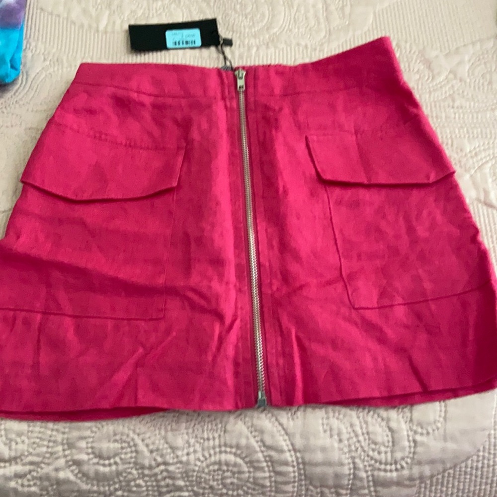 LF Carmar NEW Raspberry Mini Skirt - Picture 1 of 4